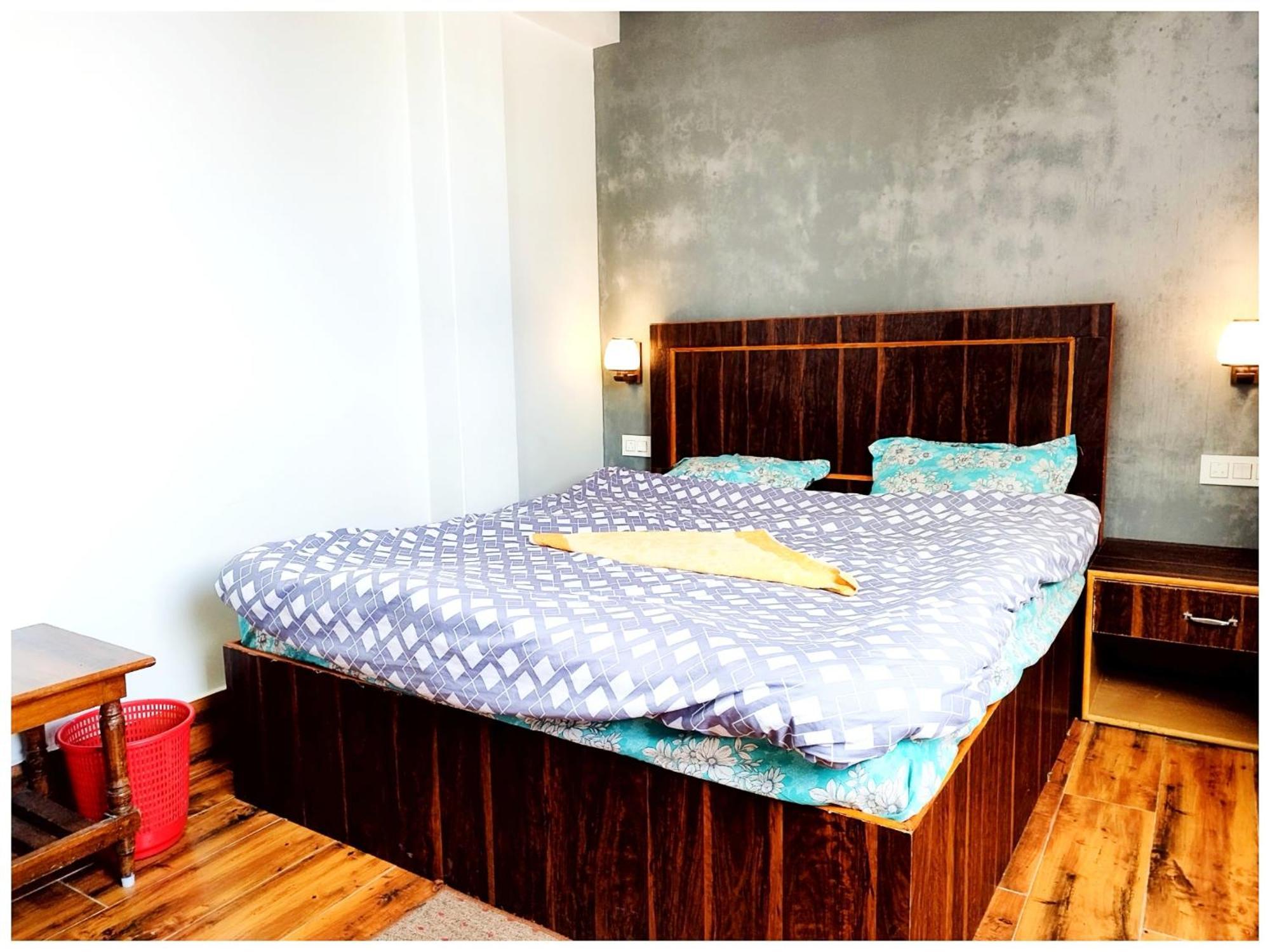 Hotel Premium Pitstop Near Railway Station Best Hotel In Darjeeling Дарджилинг Экстерьер фото